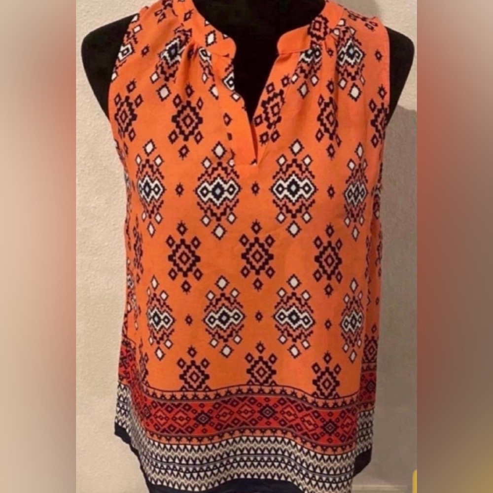 Women’s Sleeveless Top (Size S)